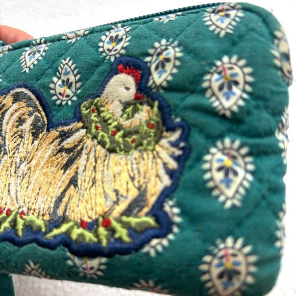 Vera BradleyGreen Paisley Embroider Rooster Inner Lined Penguin Wristlet Wallet - Picture 8 of 14
